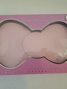 Hello Kitty LED Bow Compact Mirror Impressions Vanity Lighted Makeup Mirror NIB